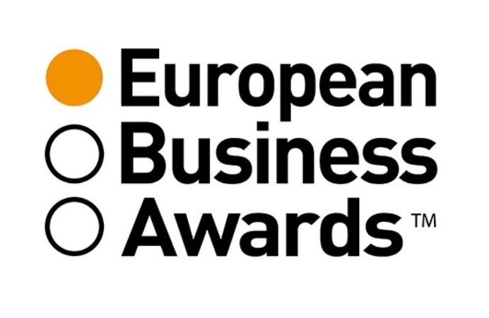 european-business-awards-naturalive-beauty.jpg (42 KB)